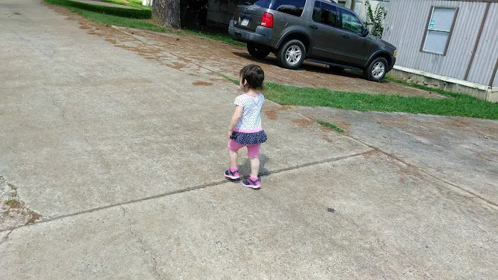 The Oaks Mobile Home Community Picture 6