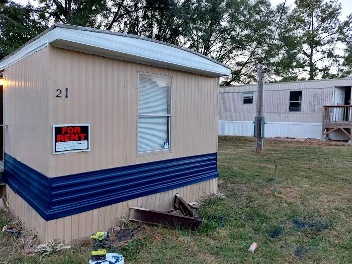 The Oaks Mobile Home Community Picture 8