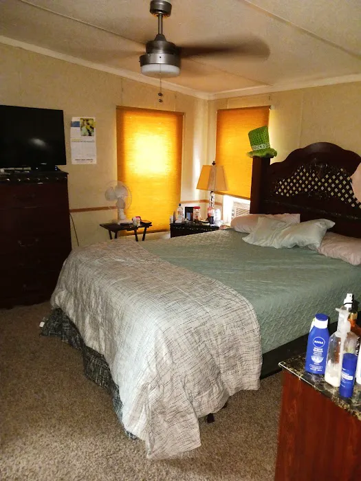 Bedrock Clover Ranch Manufactured Home Community Picture 9