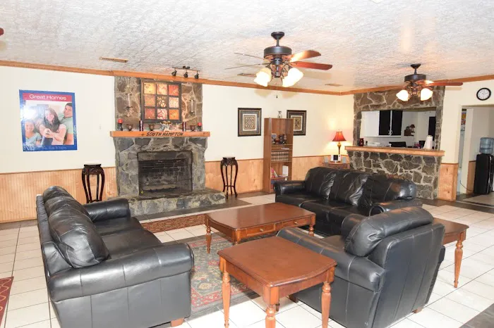 South Hampton Manufactured Home Community Picture 1