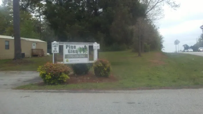 Pine Glen Park Picture 2