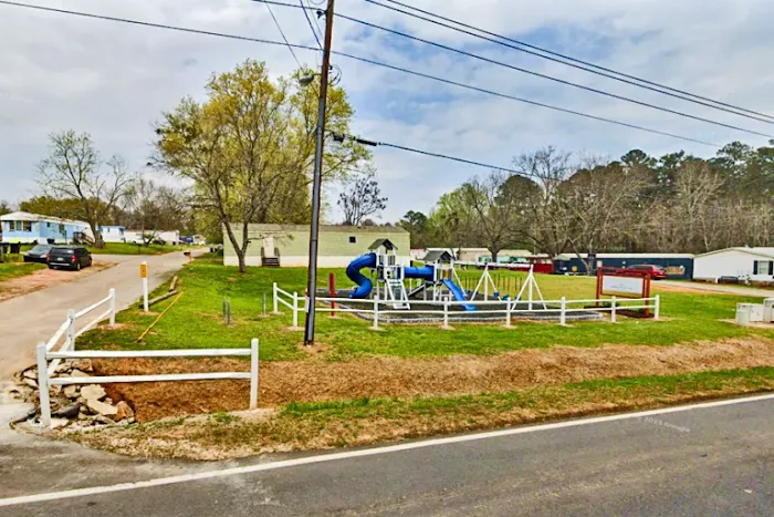 A & B Mobile Home Park | Griffin, GA Picture 8