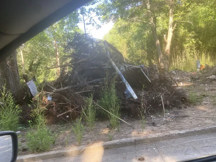 South Oaks Manufactured RV & Mobile Home Park Picture 3