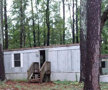 South Oaks Manufactured RV & Mobile Home Park