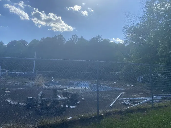 South Oaks Manufactured RV & Mobile Home Park Picture 10