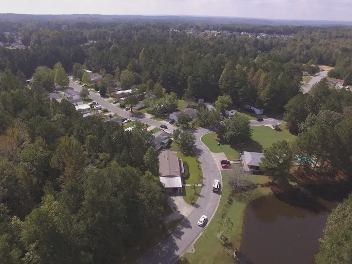 Logan's Crossing Manufactured Home Community Picture 1