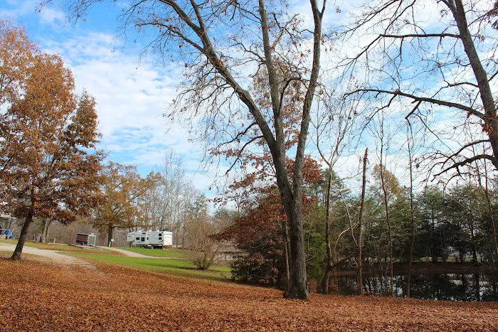 Cumberland Point Campground and RV Resort Picture 4