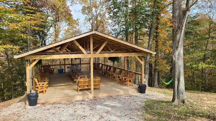 Off The Hook RV Campground Picture 9