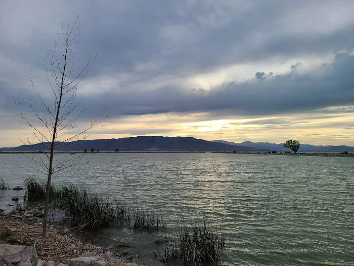 Utah Lake State Park Group Campground Picture 4