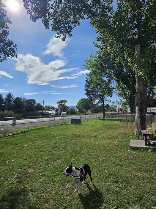 Lakeside RV Campground Picture 5