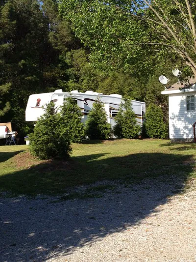 Sunday Morning RV Park Picture 7