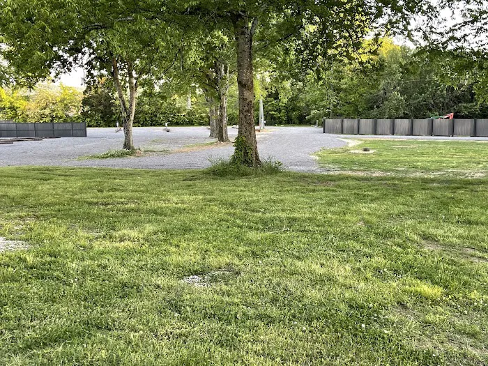 Water's Edge Living RV Park & Tiny Home Village Picture 7