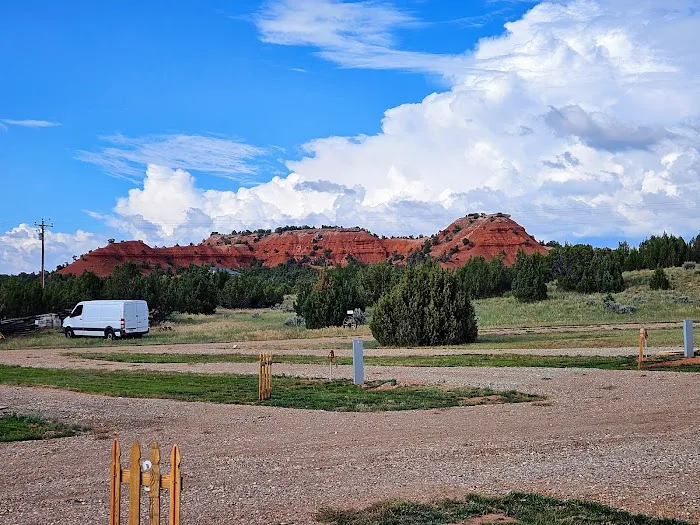 Hideyhole RV Campground Picture 9