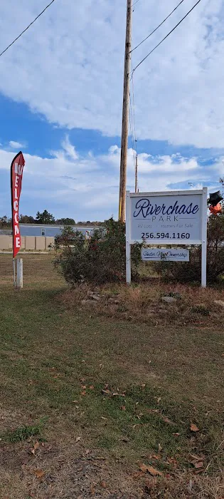 Riverchase Mhp LLC Park Picture 3