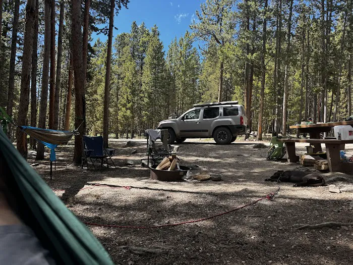 LOST CABIN CAMPGROUND Picture 7