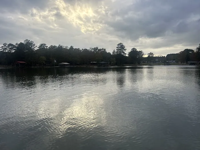 The Cove at Riverside RV Park Picture 6