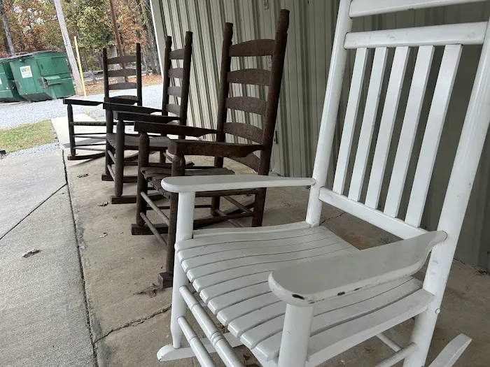 The Cove at Riverside RV Park Picture 3