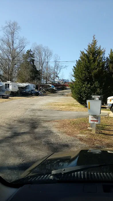 Crawford RV Park Picture 1