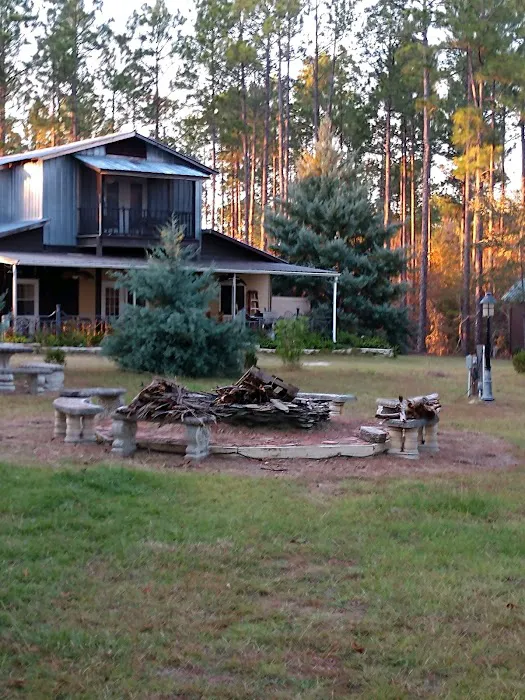 Whispering Pines RV Park Picture 6