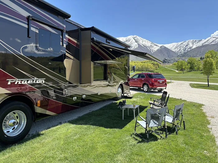 Gladstan RV Park Picture 1