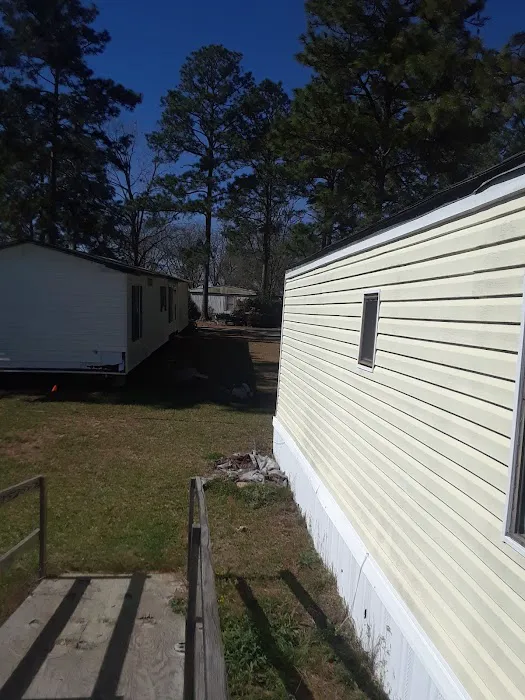 Johnson Mobile Home Court Picture 2