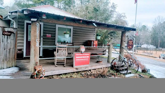 High Falls RV Park & Tiny Home Community Picture 7