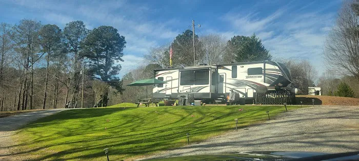 Pine Lakes RV Park Picture 1