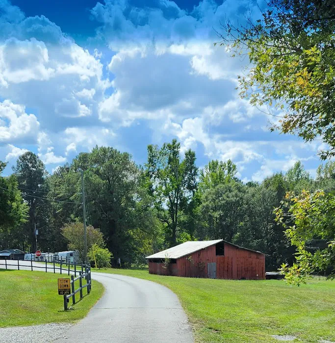 L & D RV Park Picture 10