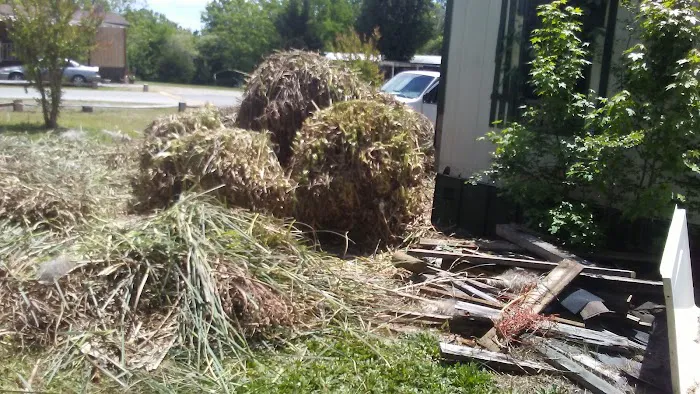 Hill-N-Dale Mobile Home Park Picture 1