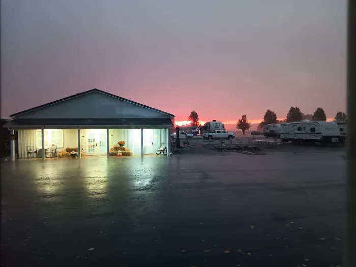 Heartland RV Park Picture 7