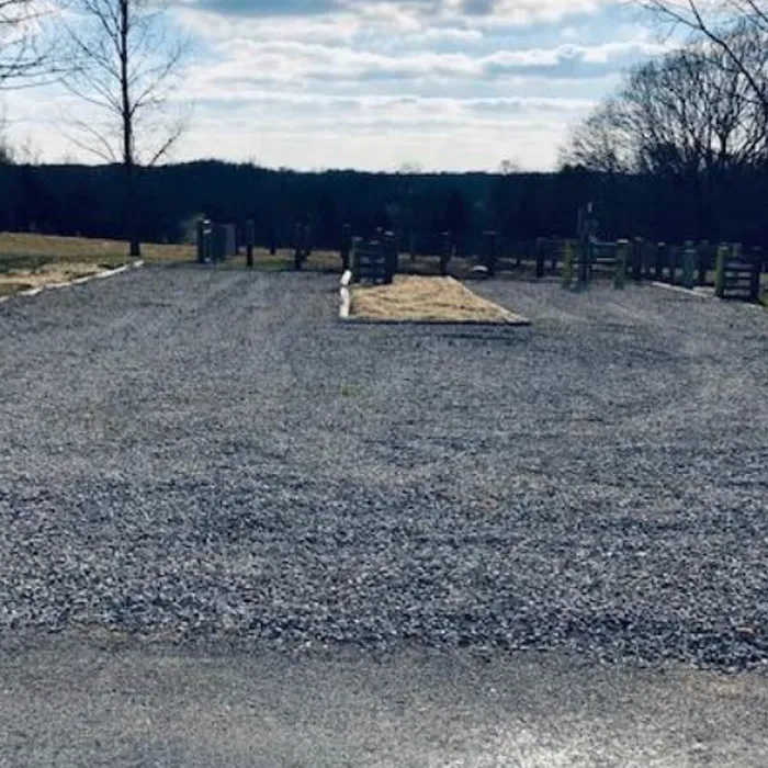 Fred's RV Campsites Picture 8