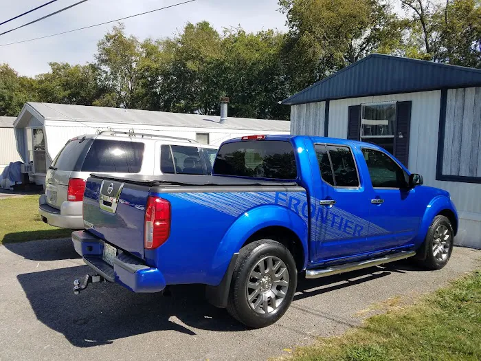 A & L Mobile Home Village Picture 9