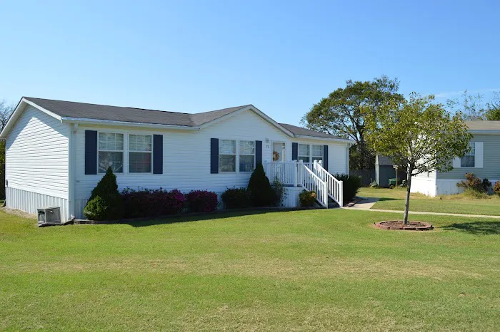 Weatherly Estates Picture 1