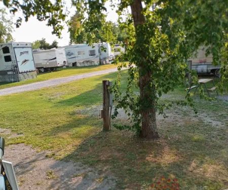 Cedar Groves RV Resort