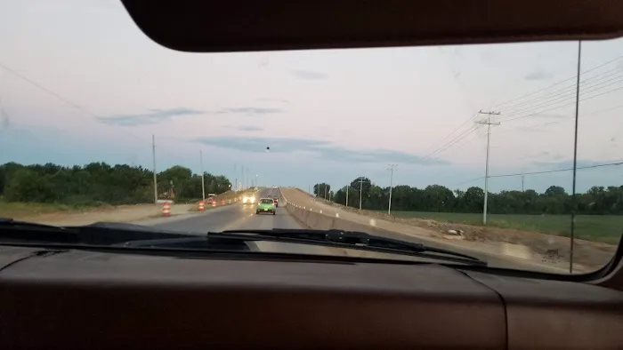 Lewisdale Grove Picture 1