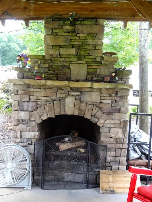 Curley's Cove RV Park Picture 10
