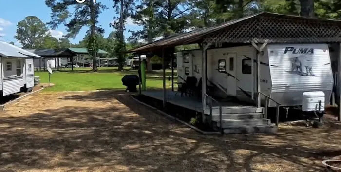Cherokee RV Park Picture 10
