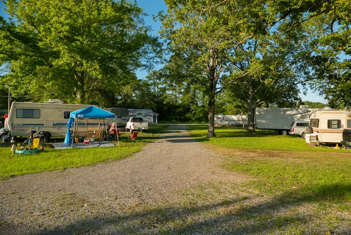 Cherokee Cove RV Park Picture 8