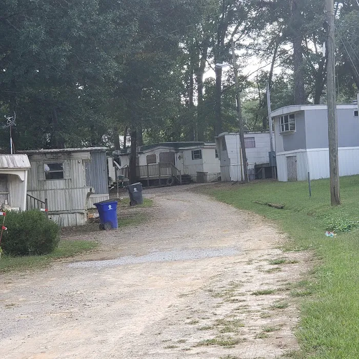 Big Bush Mobile Homes Picture 3