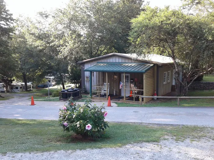 Big Oak RV Park Picture 6