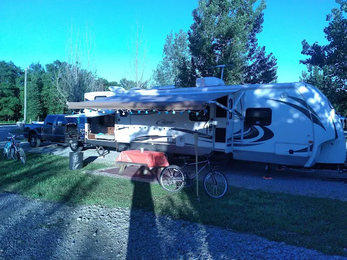 RV Park foothills near eric Picture 6