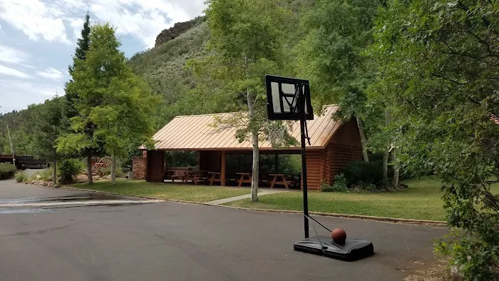 Warm Springs Retreat Picture 5