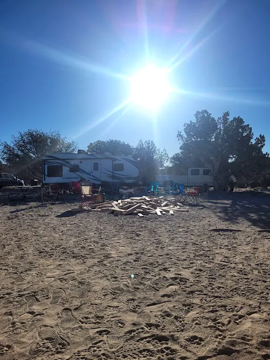Oasis Campground Picture 10
