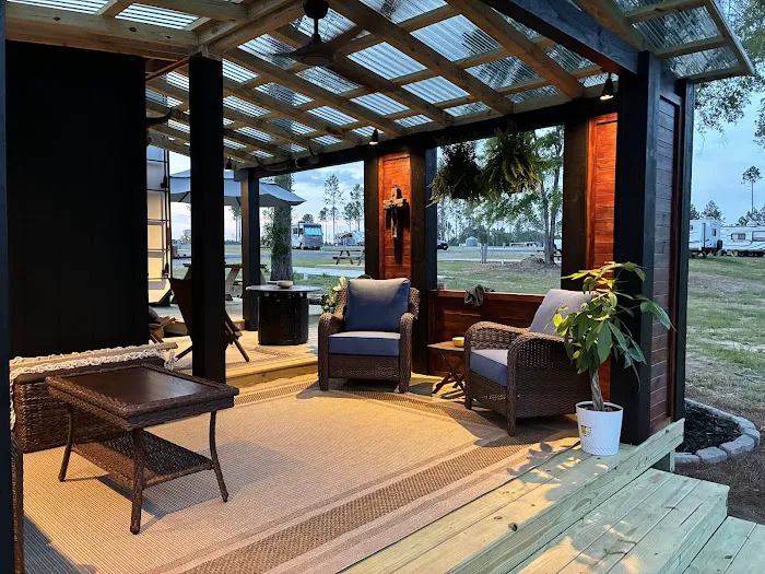 Southern Pines RV Park Picture 2