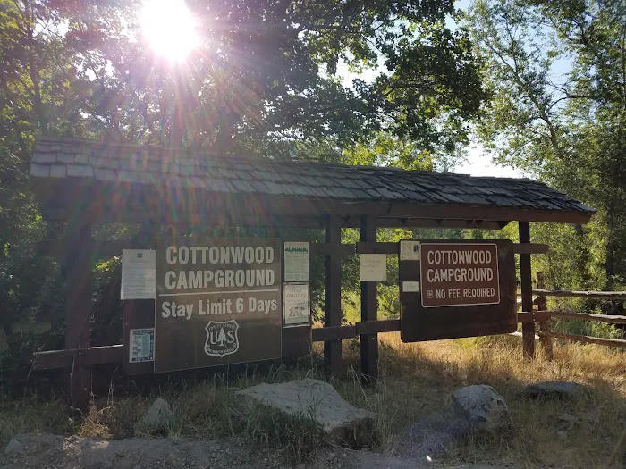 Cottonwood Campground Picture 6