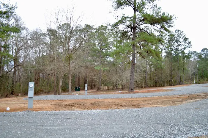 Starlit Hollow RV Park Picture 4