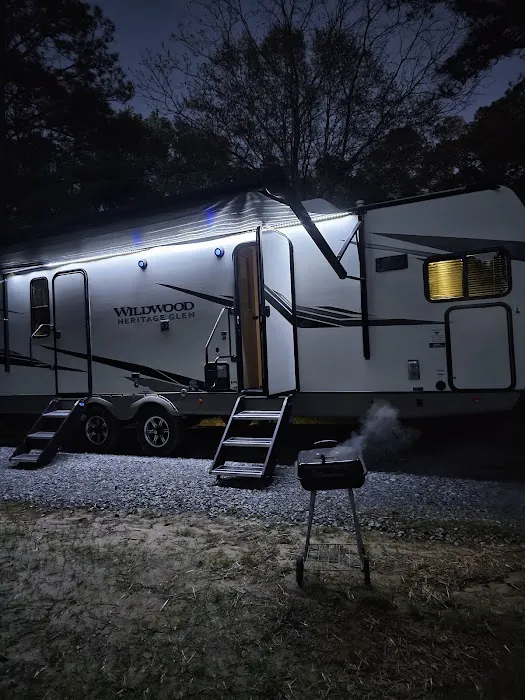 Starlit Hollow RV Park Picture 6