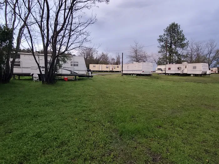 Pecan Grove RV Park Picture 3