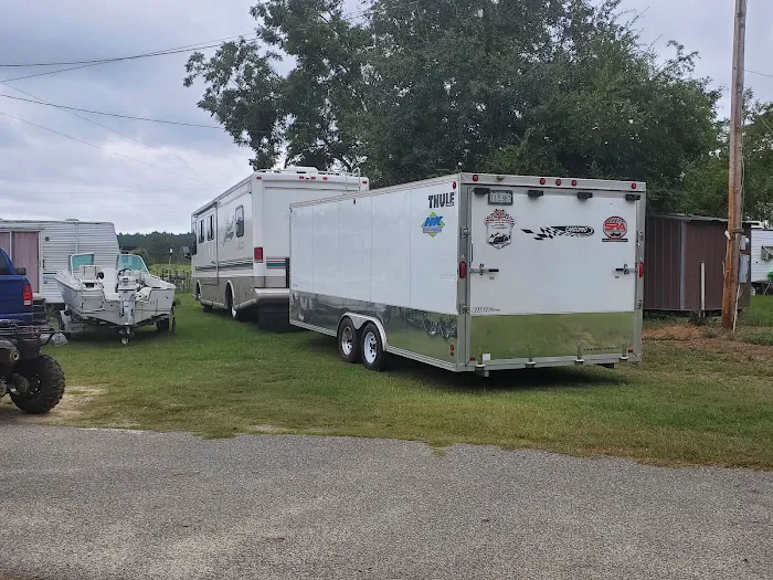 Pecan Grove RV Park Picture 6