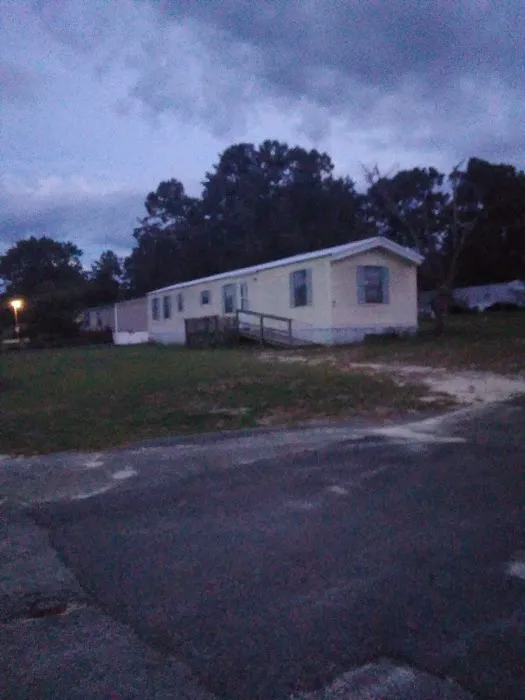 Hitchiti Mobile Home Park Picture 6